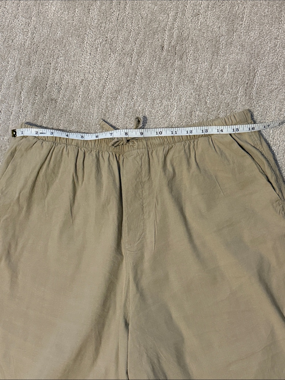 Athleta Paradise shorts, khaki, size
medium - Picture 5 of 12